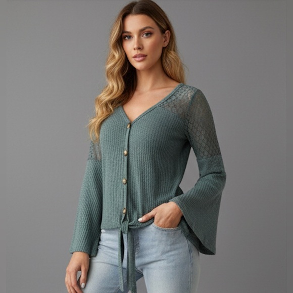 Ribbed Lace Bell Sleeve Tie Front Tee - Picture 3 of 6